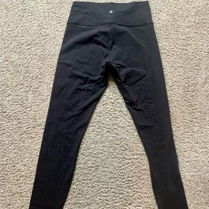 Lululemon Wunder leggings size 8!